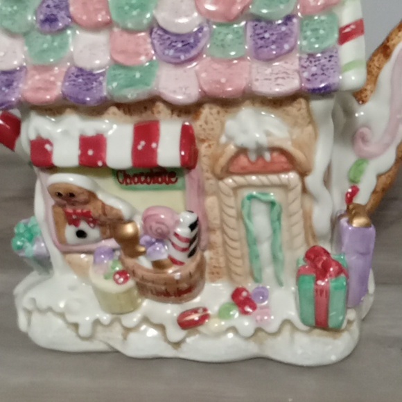 Fitz and Floyd Candy Lane Teapot New - Picture 6 of 11